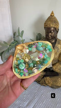Laden und Abspielen von Videos im Galerie-Viewer, Crystal Shells - Sea Glass Collection
